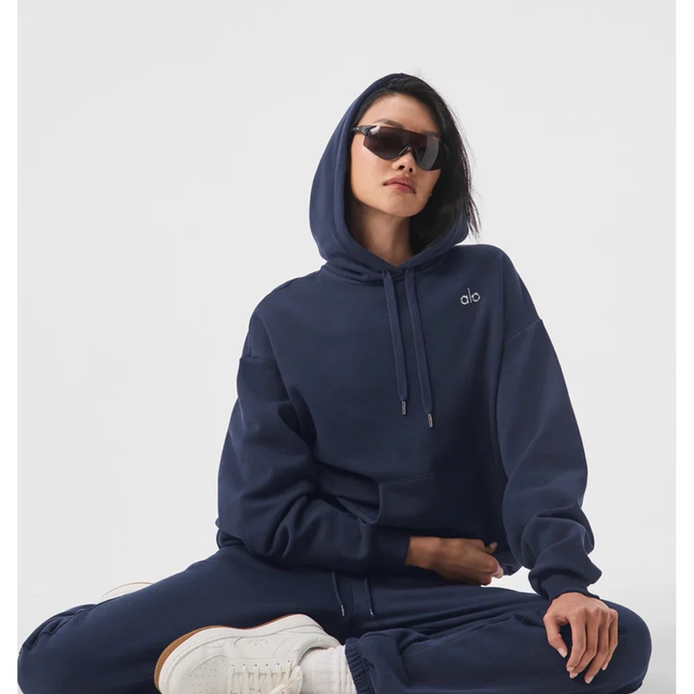 Alo yoga navy blue hoodie